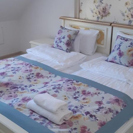 Vila Bohemia ซีบิว ภายนอก รูปภาพ